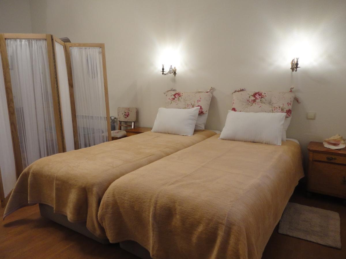 Art House Petunia Apartment Tbilisi Exterior photo